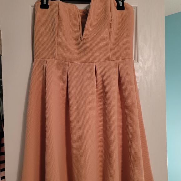 Junior's strapless Skater dress - Picture 2 of 4